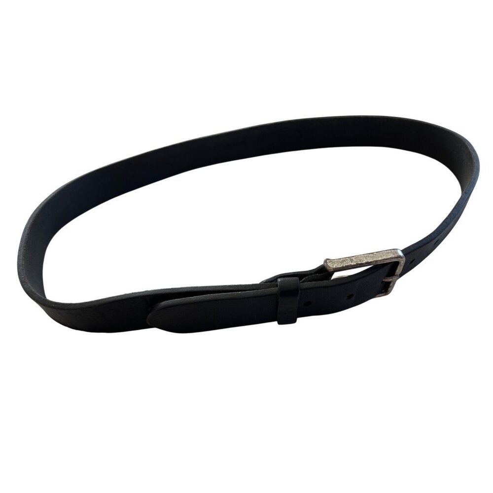 Vintage Black Leather Belt With Silver-Tone Buckle 42 Inches Long 3u